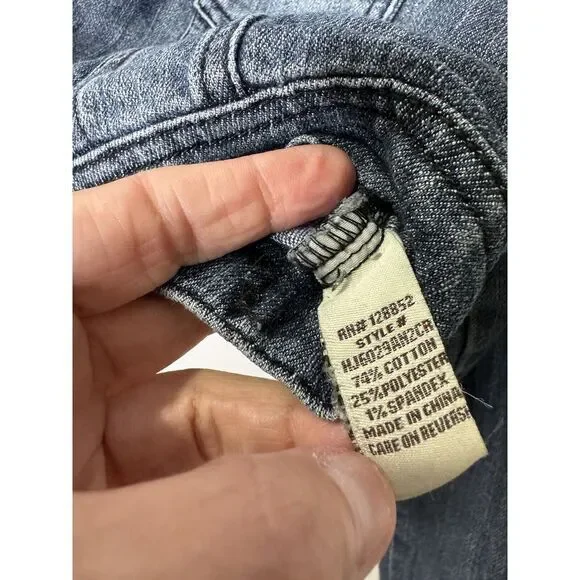 Hot Kiss Cropped Denim Jean Jacket Women's Large Long Sleeve Medium Wash - Picture 5 of 7